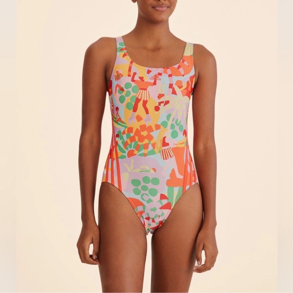 FARM Rio x Adidas Swimsuit Pearl Citrine
$65 $80
| Size: 0 | FARM Rio - Picture 2 of 6